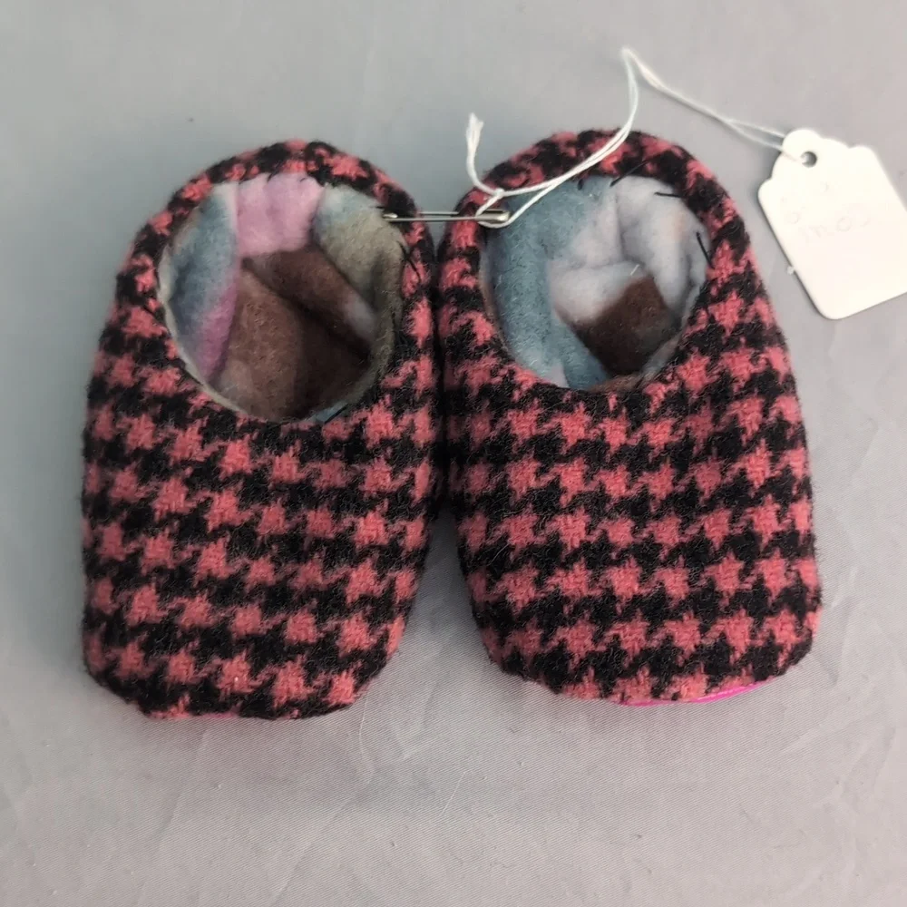 Handmade 6/9 Months Baby Girl Slippers